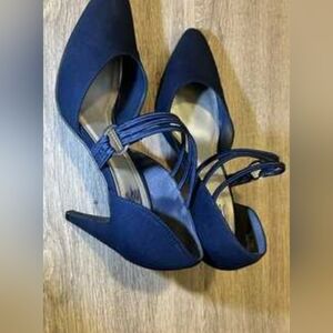 Elegant Navy Blue Women's Heels